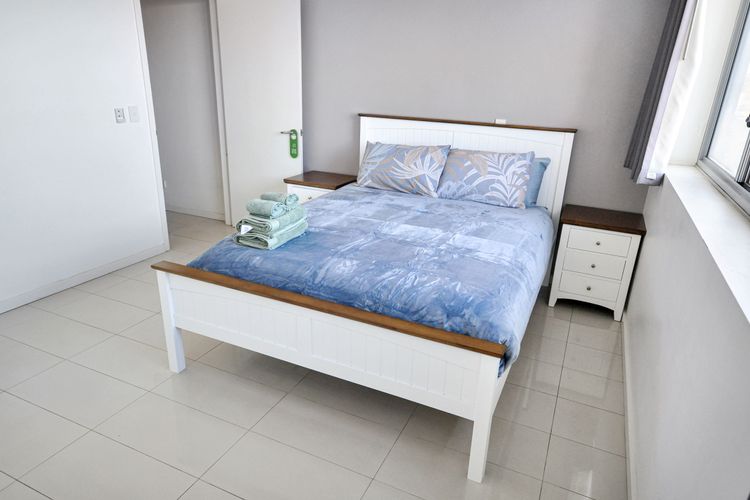 Elated Edgar 2×1 Close to CBD