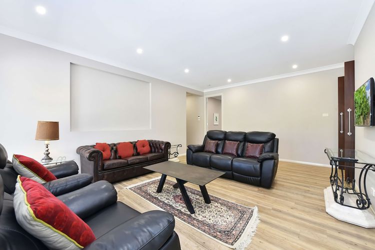 Listing image 11