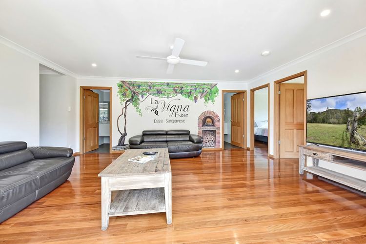 Listing image 11