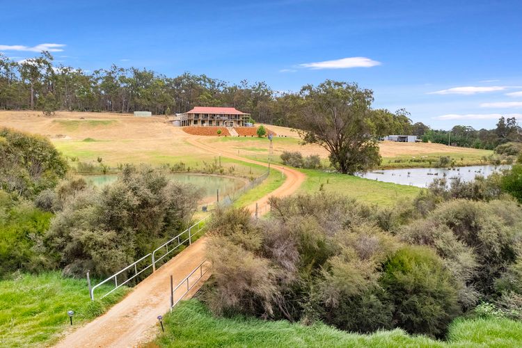 Nannup Ponds Top Floor Home
