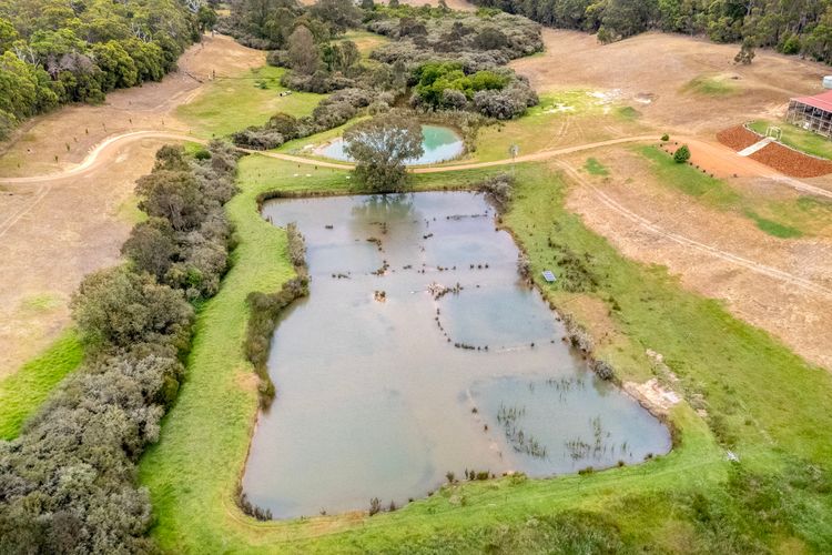Nannup Ponds Top Floor Home