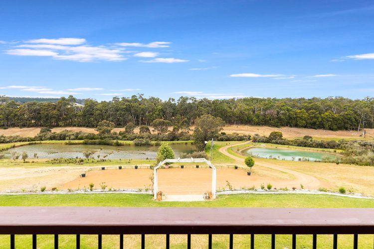 Nannup Ponds Top Floor Home