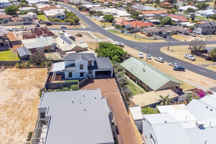 Hollow Beach House – Bunbury