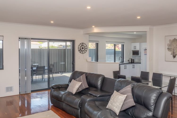 Hollow Beach House – Bunbury