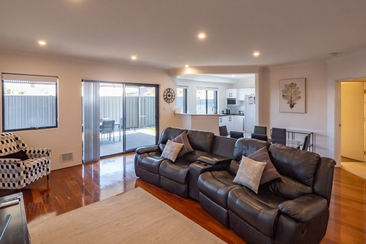 Hollow Beach House – Bunbury