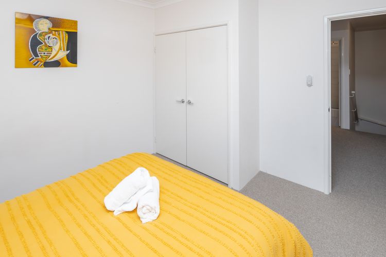 Hollow Beach House – Bunbury