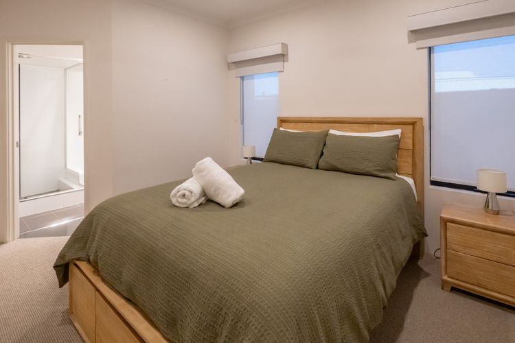 Hollow Beach House – Bunbury