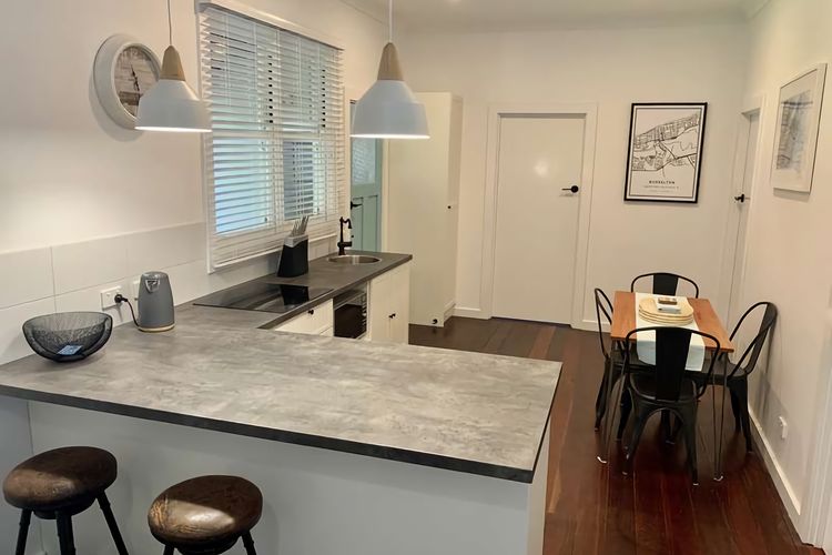 Yaringa Cottage…by the sea