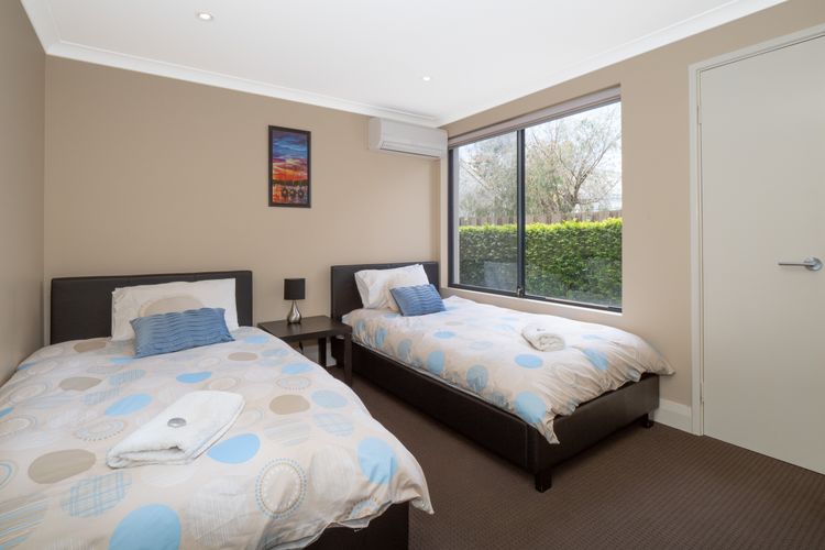 Ocean View Executive Apartment 2