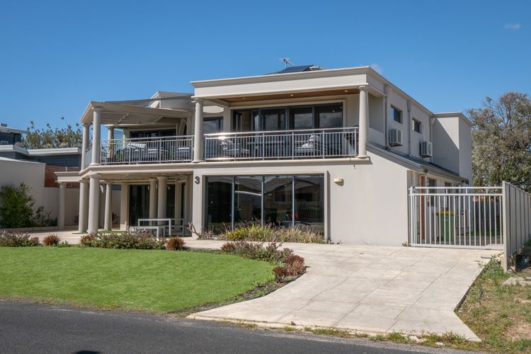 Ocean View Executive Apartment 4