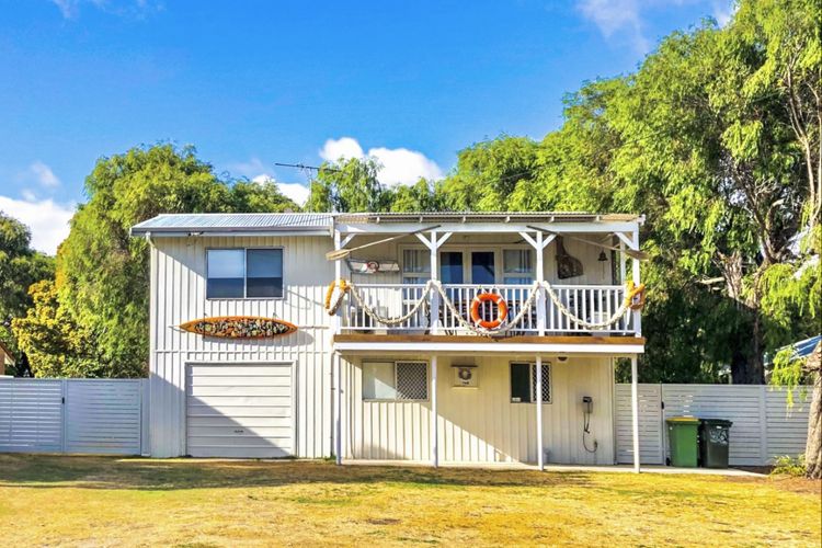 Abbey Beachviews with WiFi