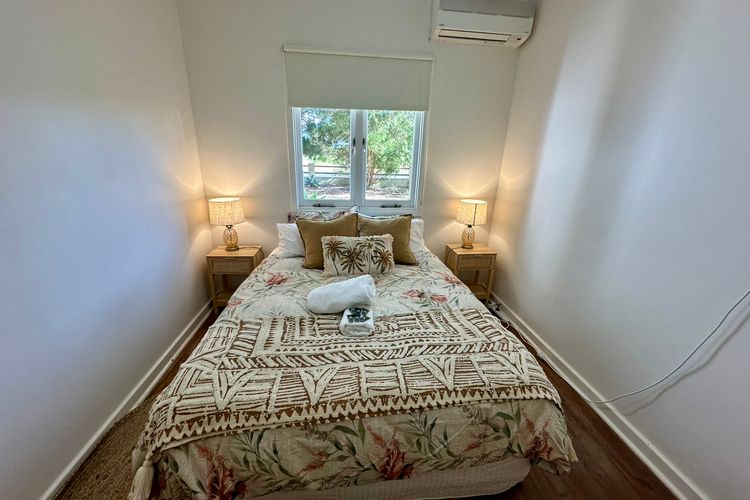Barefoot Beach Cottage