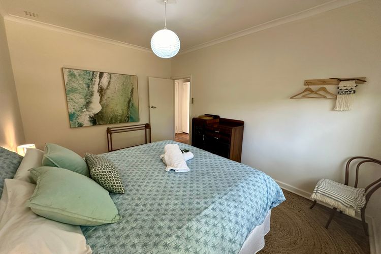 Barefoot Beach Cottage
