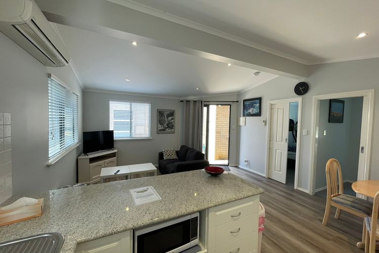 Budgie Smuggler – Cabin 96 GBHP