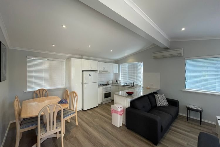 Budgie Smuggler – Cabin 96 GBHP