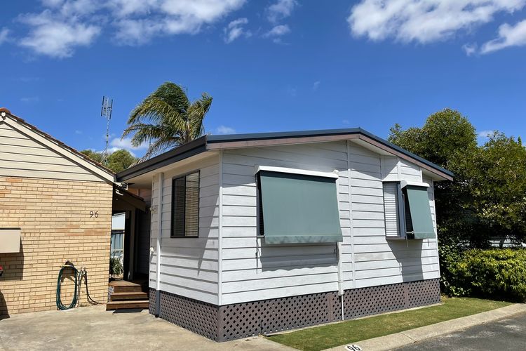 Budgie Smuggler – Cabin 96 GBHP