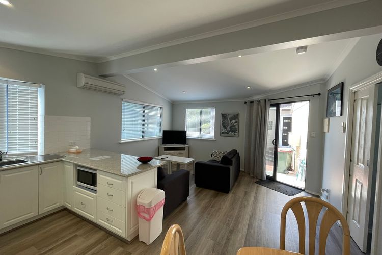 Budgie Smuggler – Cabin 96 GBHP