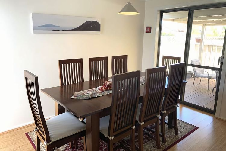 Beachside Escape – Broadwater