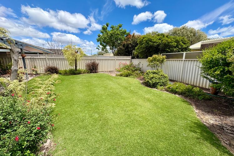 Beachside Escape – Broadwater