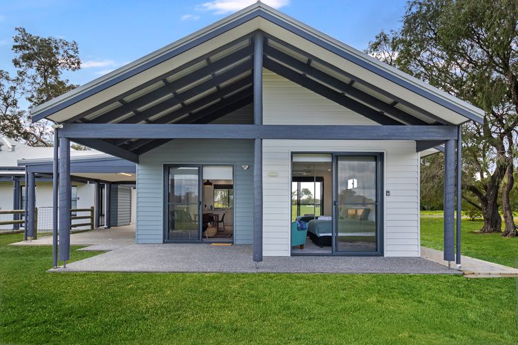 Farm View Retreat