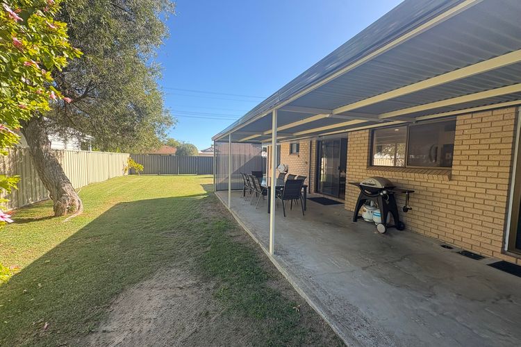 Broadwater Beach Cottage