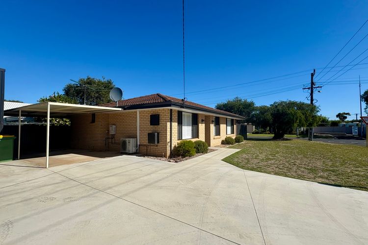 Broadwater Beach Cottage