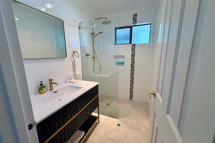 Broadwater Beach Cottage