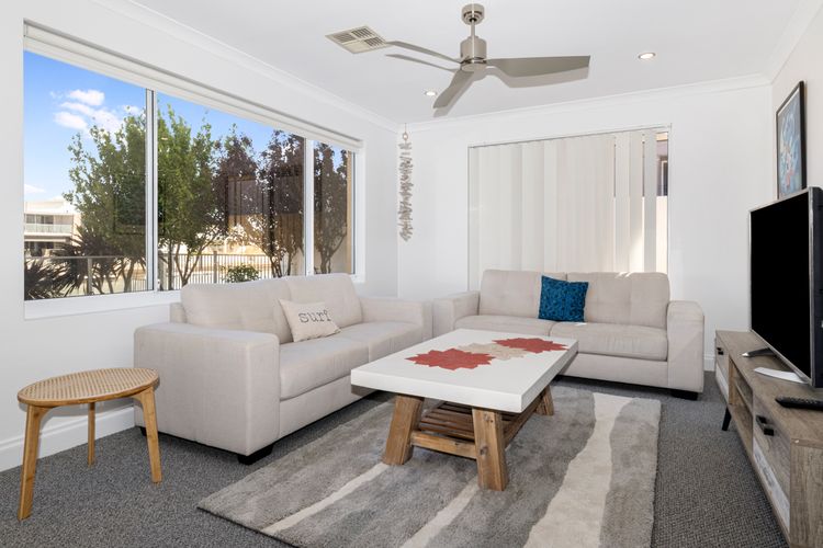 Windward Marina Retreat