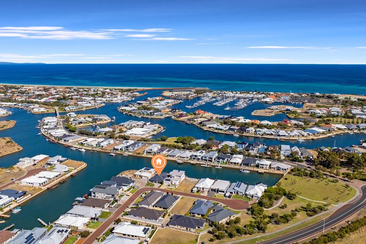 Windward Marina Retreat