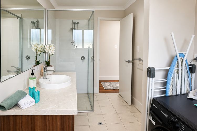 Hill View Cottages – Sail A