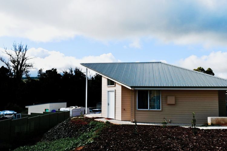 Hill View Cottages – Sail B