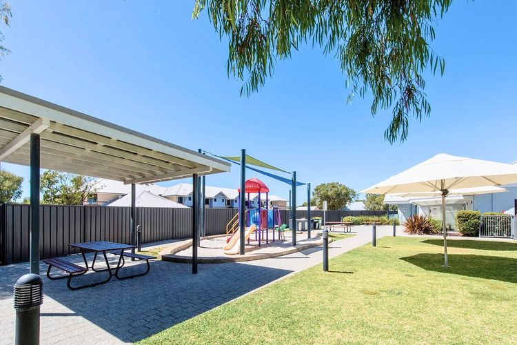 Escape to 39  @ Cape View