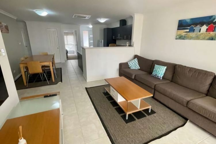 Escape to 39  @ Cape View