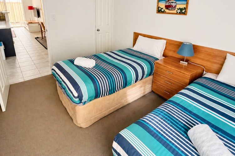 Escape to 39  @ Cape View