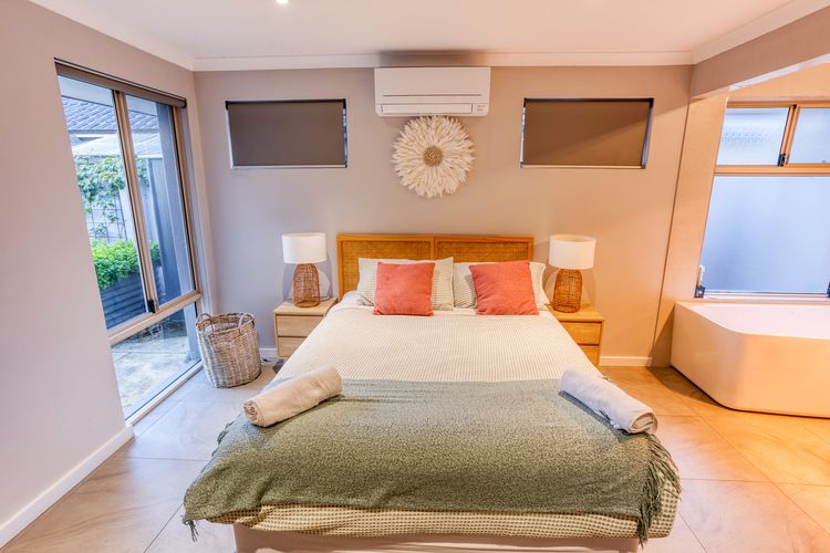 Aqua Tides – Port Geographe