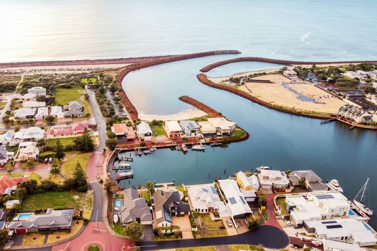 Aqua Tides – Port Geographe