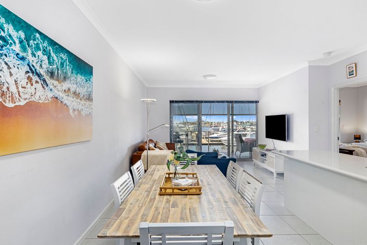 Marina View Port Geographe with WiFi