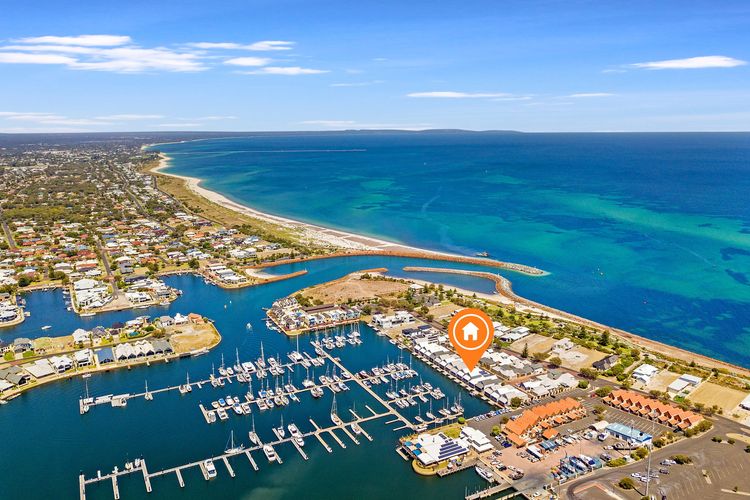 Marina View Port Geographe with WiFi