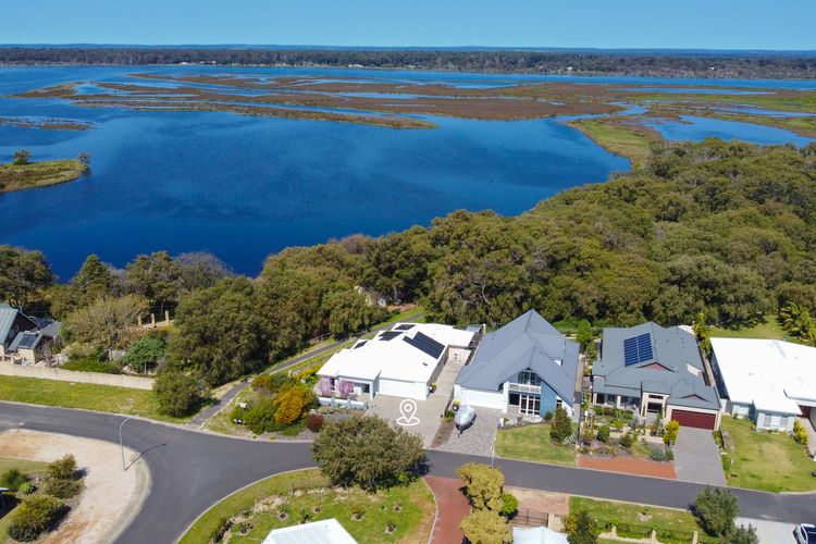 Estuary View