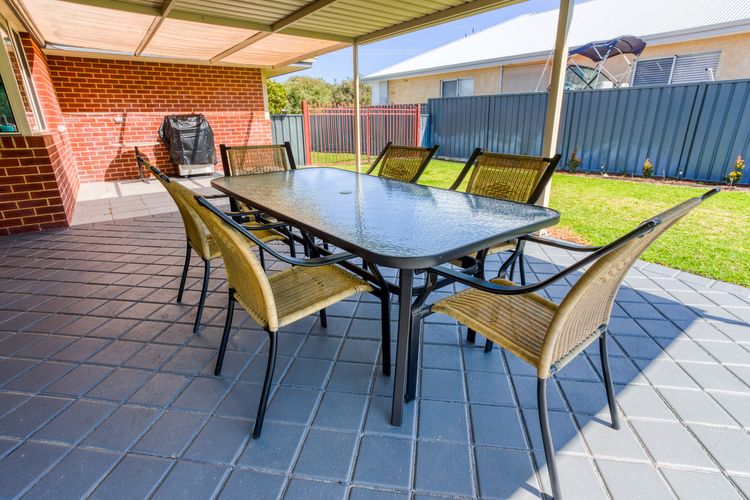 Marine Holiday Home – Geographe