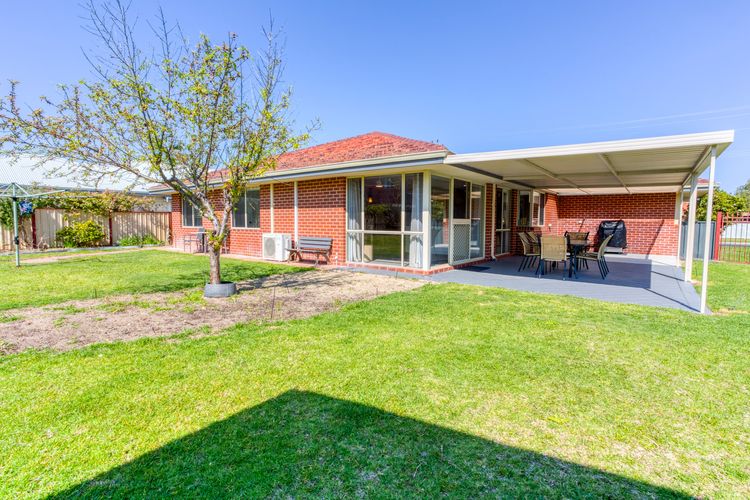 Marine Holiday Home – Geographe