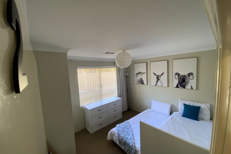 Dalyellup Family Holiday Home