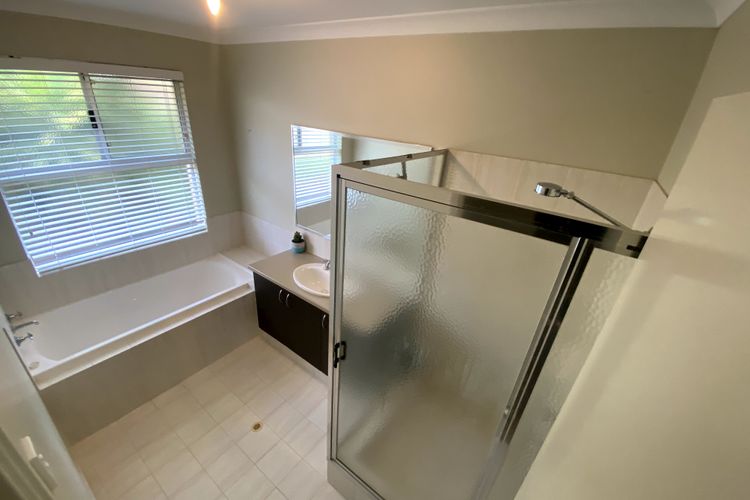 Dalyellup Family Holiday Home