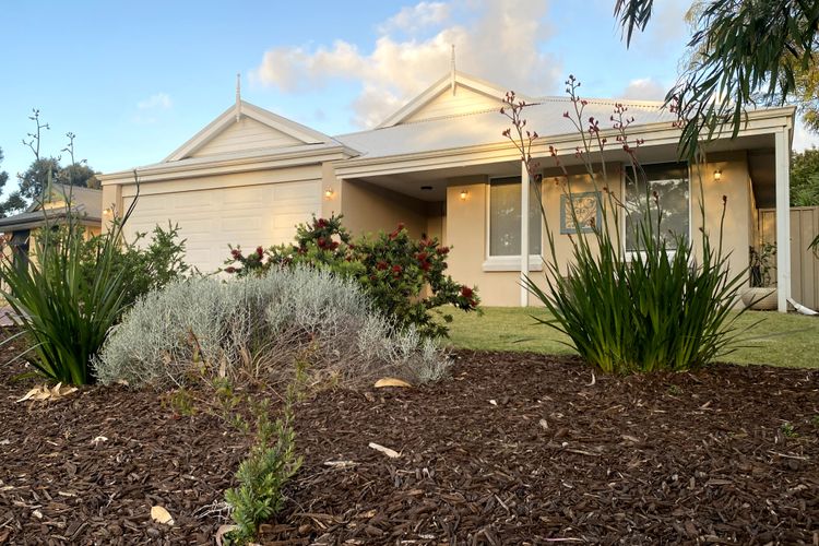 Dalyellup Family Holiday Home