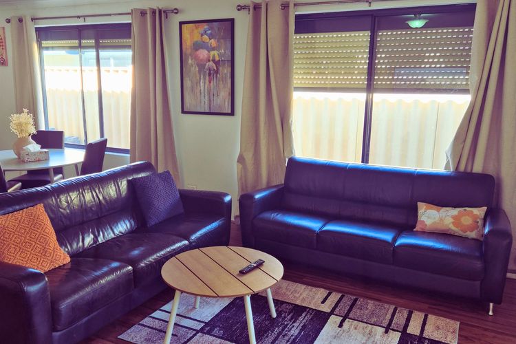 Dalyellup Guesthouse – Entire Holiday Home