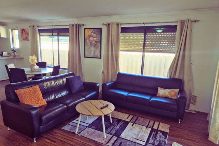 Dalyellup Guesthouse – Entire Holiday Home