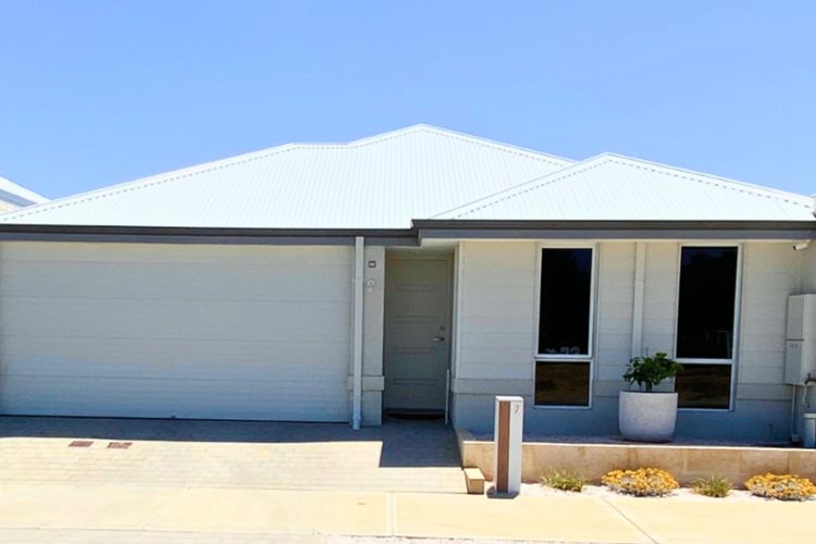 Coastal Family Retreat near Marina