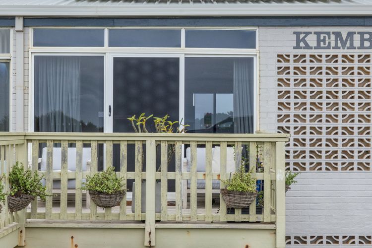 Ocean Views Coastal Retreat – Bunbury