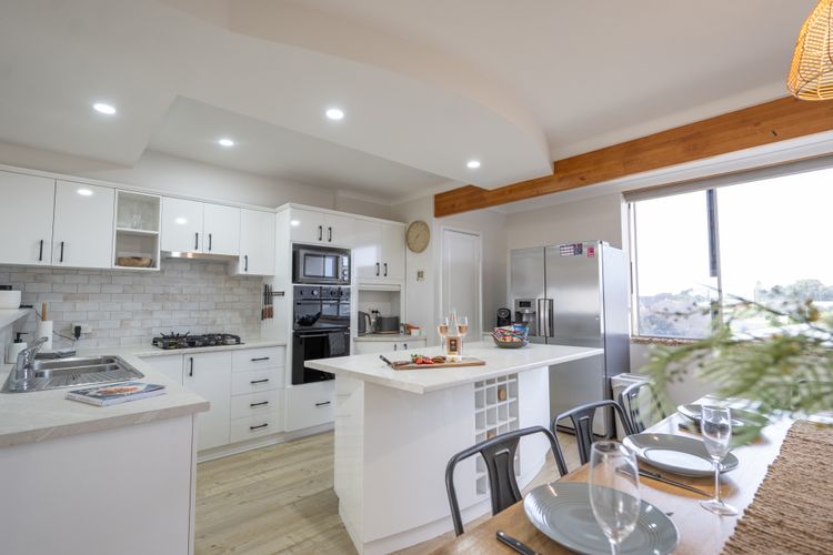 Ocean Views Coastal Retreat – Bunbury