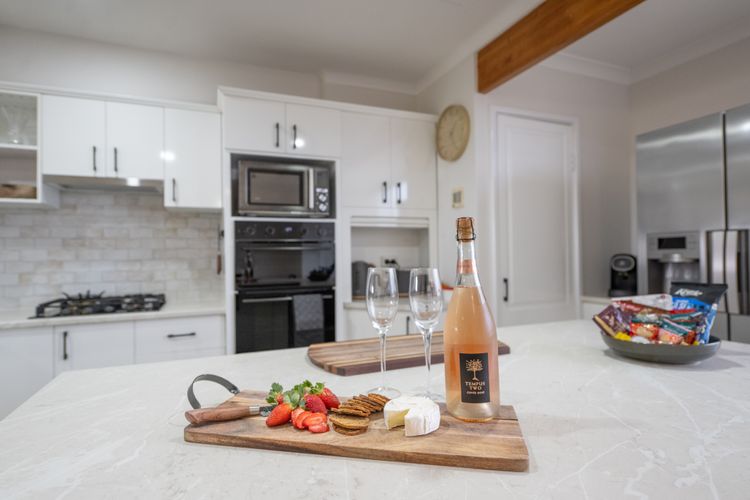 Ocean Views Coastal Retreat – Bunbury